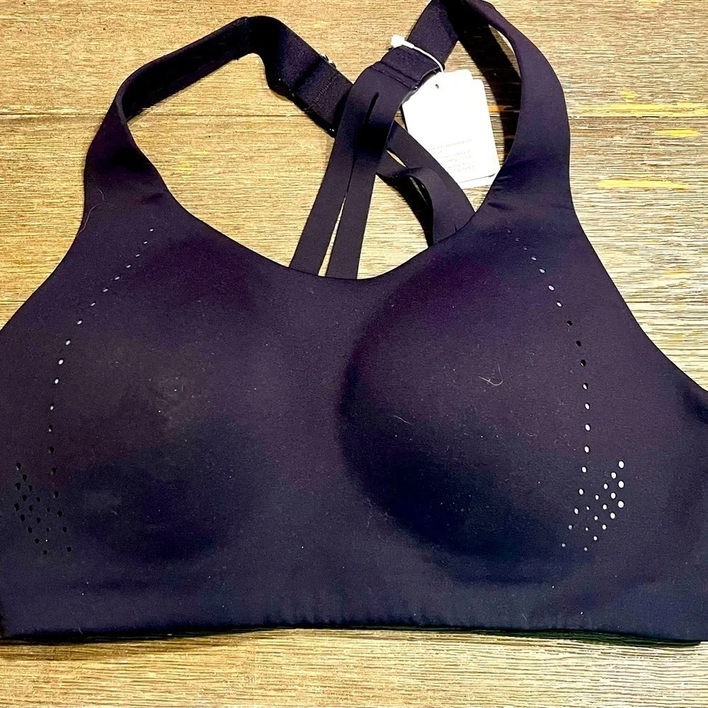 NWT! Lululemon AirSupport Black Ultralu Sports Bra 38C Running Support stretch